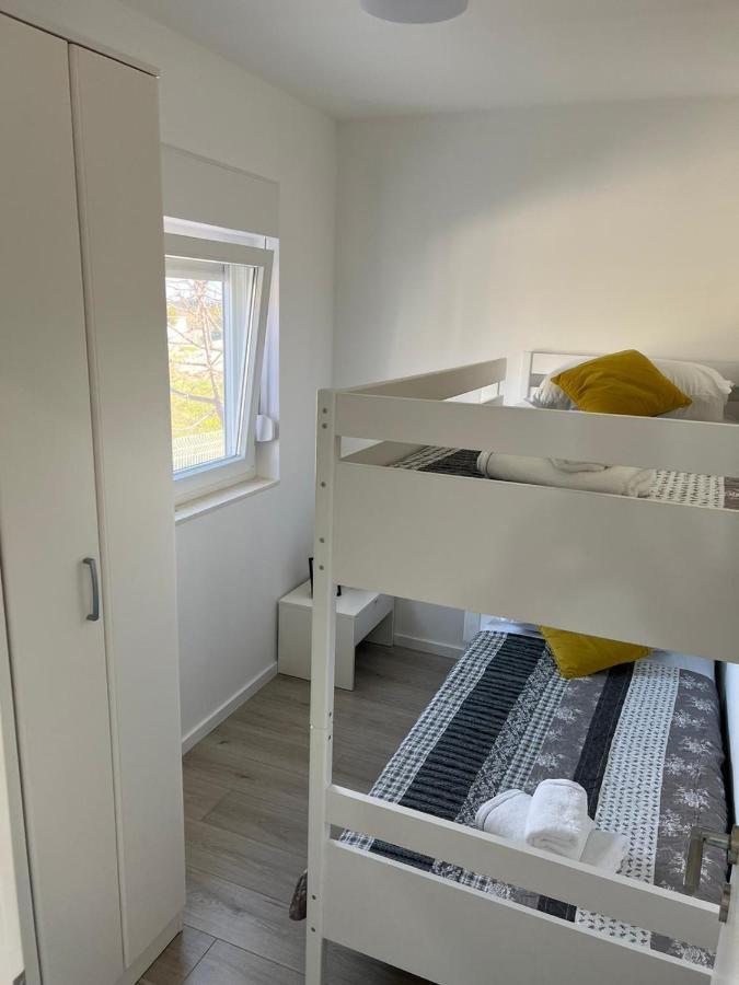 Apartman Ana Leilighet Crno Eksteriør bilde